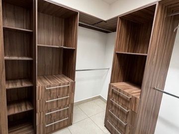 Residencia en CERRITO DE MARFIL venta