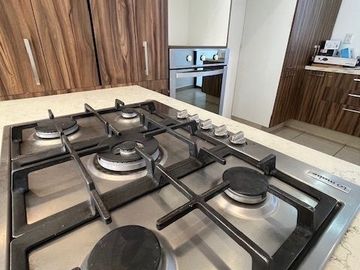 Residencia en CERRITO DE MARFIL venta