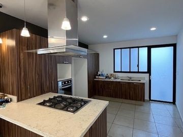 Residencia en CERRITO DE MARFIL venta