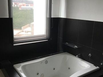 RESIDENCIA en Venta en Marfil Alto