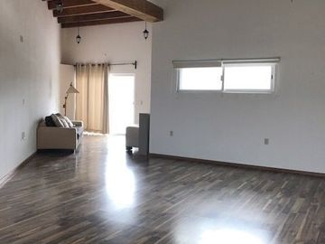 RESIDENCIA en Venta en Marfil Alto