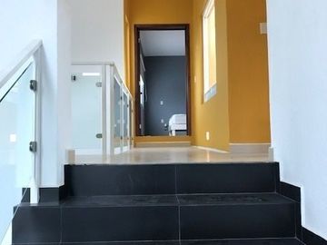 RESIDENCIA en Venta en Marfil Alto
