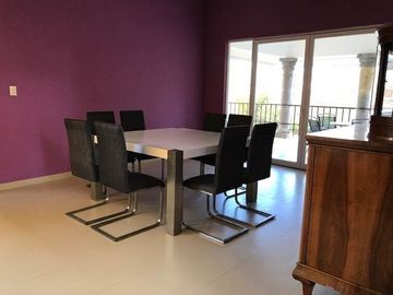RESIDENCIA en Venta en Marfil Alto