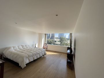 VENTA DE DEPARTAMENTO  EN LOMAS COUNTRY CLUB