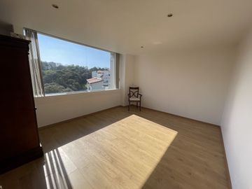 VENTA DE DEPARTAMENTO  EN LOMAS COUNTRY CLUB