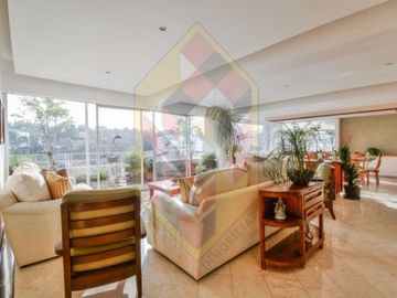 VENTA DE DEPARTAMENTO  EN LOMAS COUNTRY CLUB