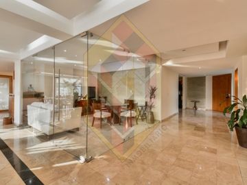 VENTA DE DEPARTAMENTO  EN LOMAS COUNTRY CLUB