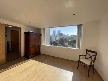 VENTA DE DEPARTAMENTO  EN LOMAS COUNTRY CLUB