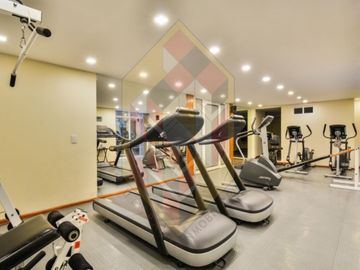 VENTA DE DEPARTAMENTO  EN LOMAS COUNTRY CLUB