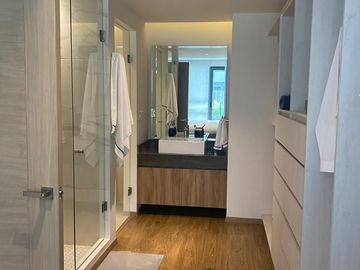 Departamento con jardín en pre venta