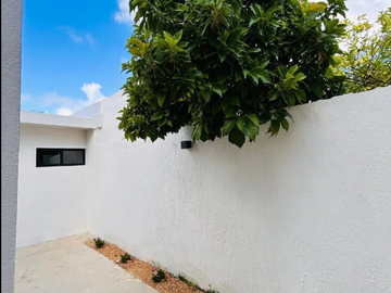 PRECIOSA casa REMODELADA e impecable de un piso