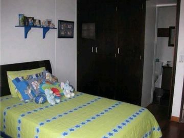 VENDO HERMOSA CASA EN SURAMERICA CERCA A TODO UNIDAD COMPLETA