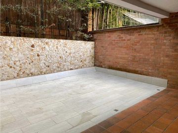 VENDO HERMOSA CASA EN SURAMERICA CERCA A TODO UNIDAD COMPLETA
