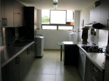 VENDO HERMOSA CASA EN SURAMERICA CERCA A TODO UNIDAD COMPLETA