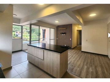 HERMOSO APARTAMENTO EN SABANETA SECTOR LAS LOMITAS UNIDAD COMPLETA