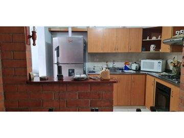 HERMOSA CASA EN SURAMERICA CERCA AL MALL PRINCIPAL UNIDAD COMPLETA