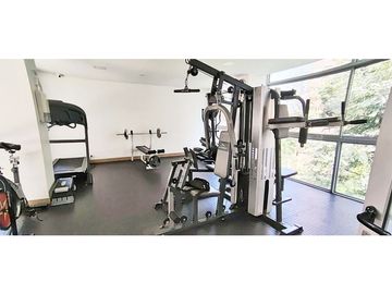 Vendo apto en perfecto estado Los Parras piso alto con buena vista