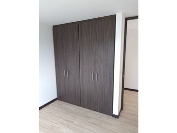SE VENDE APARTAMENTO EN MOSQUERA