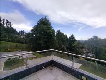 Casa en Arriendo en Alto de Palmas