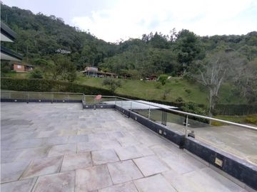 Casa en Arriendo en Alto de Palmas
