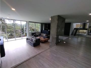 Casa en Arriendo en Alto de Palmas