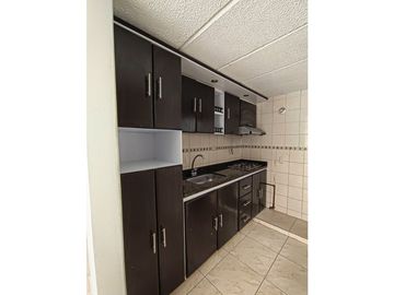 SE ARRIENDA HERMOSO APARTAMENTO CON ACABADOS MODERNOS