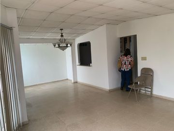 SE VENDE CASA EN VILLA BELEN.