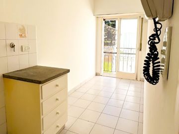 Departamento en venta de 2 dormitorios c/ cochera en Tandil