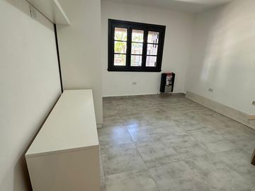Chalet en venta de 3 dormitorios en La Perla