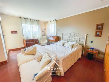 Departamento en Venta en Av.Bicentenario / Isabel Montt