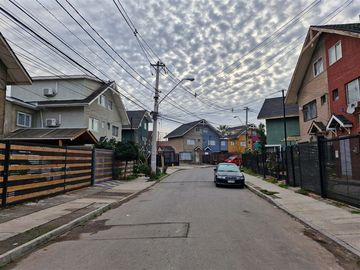Casa en Venta en Barrio Holanda de Maipú