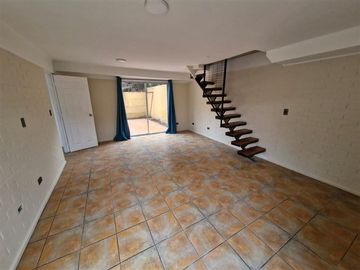 Casa en Venta en Barrio Holanda de Maipú