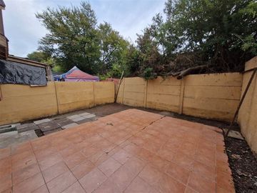 Casa en Venta en Barrio Holanda de Maipú
