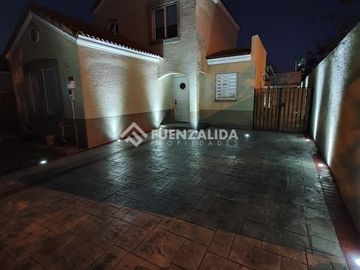 Casa en Venta en Condominio El Roble