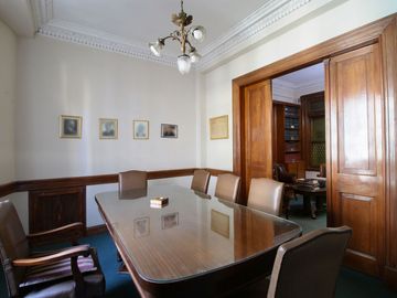 VENTA PISO-OFICINA 8 AMB URUGUAY Y CBA APTO CREDIT