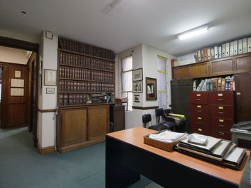 VENTA PISO-OFICINA 8 AMB URUGUAY Y CBA APTO CREDIT