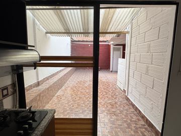 VENTA DE CASA LA AMERICA, MEDELLIN