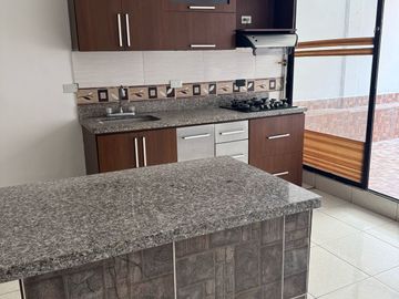 VENTA DE CASA LA AMERICA, MEDELLIN