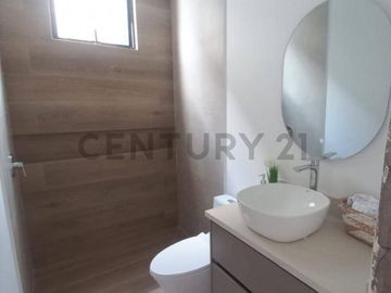 VENTA DEPARTAMENTO POR ESTRENAR CUMBAYA SAN PATRICIO