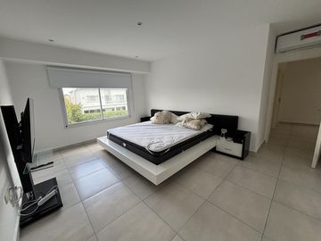 Casa en  Venta y Alquiler Los Lagos Nordelta