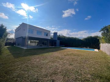 Casa en  Venta y Alquiler Los Lagos Nordelta