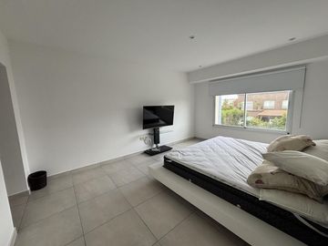 Casa en  Venta y Alquiler Los Lagos Nordelta