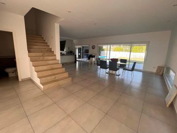 Casa en  Venta y Alquiler Los Lagos Nordelta