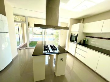Casa - Plottier