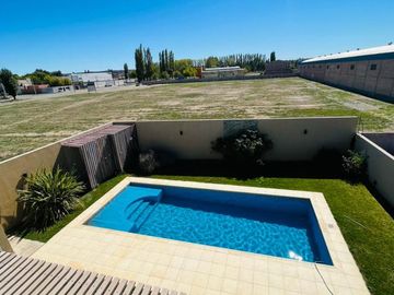 Casa - Plottier