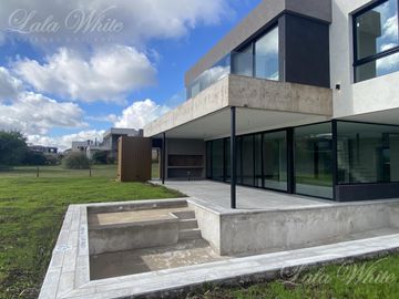 Casa en La Providencia