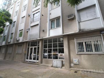 Venta departamento de 3 ambientes
