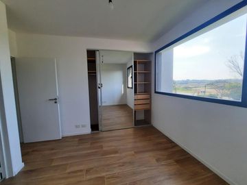 Venta Departamento 3 ambientes  en Vilago barrio Puerto Escondido Nordelta Rio a estrenar