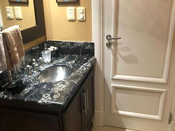 Venta casa 4 dormitorios Country Grand Bel, 3 baños, 2 cocheras, pileta