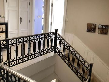 Venta casa 4 dormitorios Country Grand Bel, 3 baños, 2 cocheras, pileta
